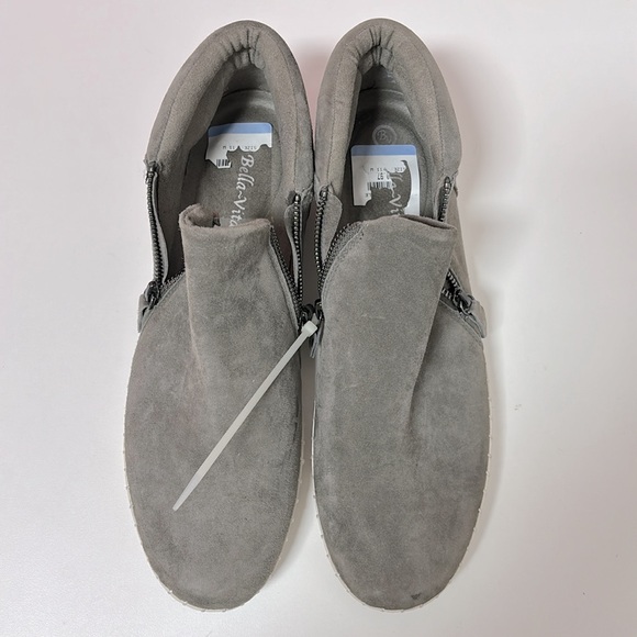 Bella Vita Camberly Suede Bootie - Picture 7 of 15